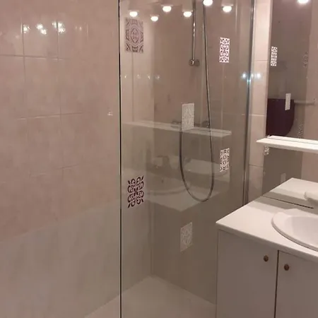 2 For 4 People Aix-les-Bains