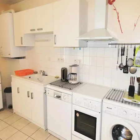Apartment 2 For 4 People *
